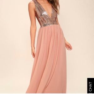 Lulu’s rose gold bridesmaid dress